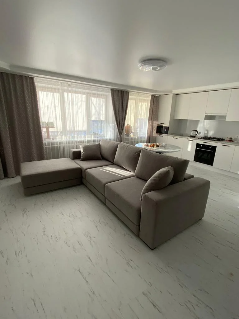 Бёрн 3 + пуф-7